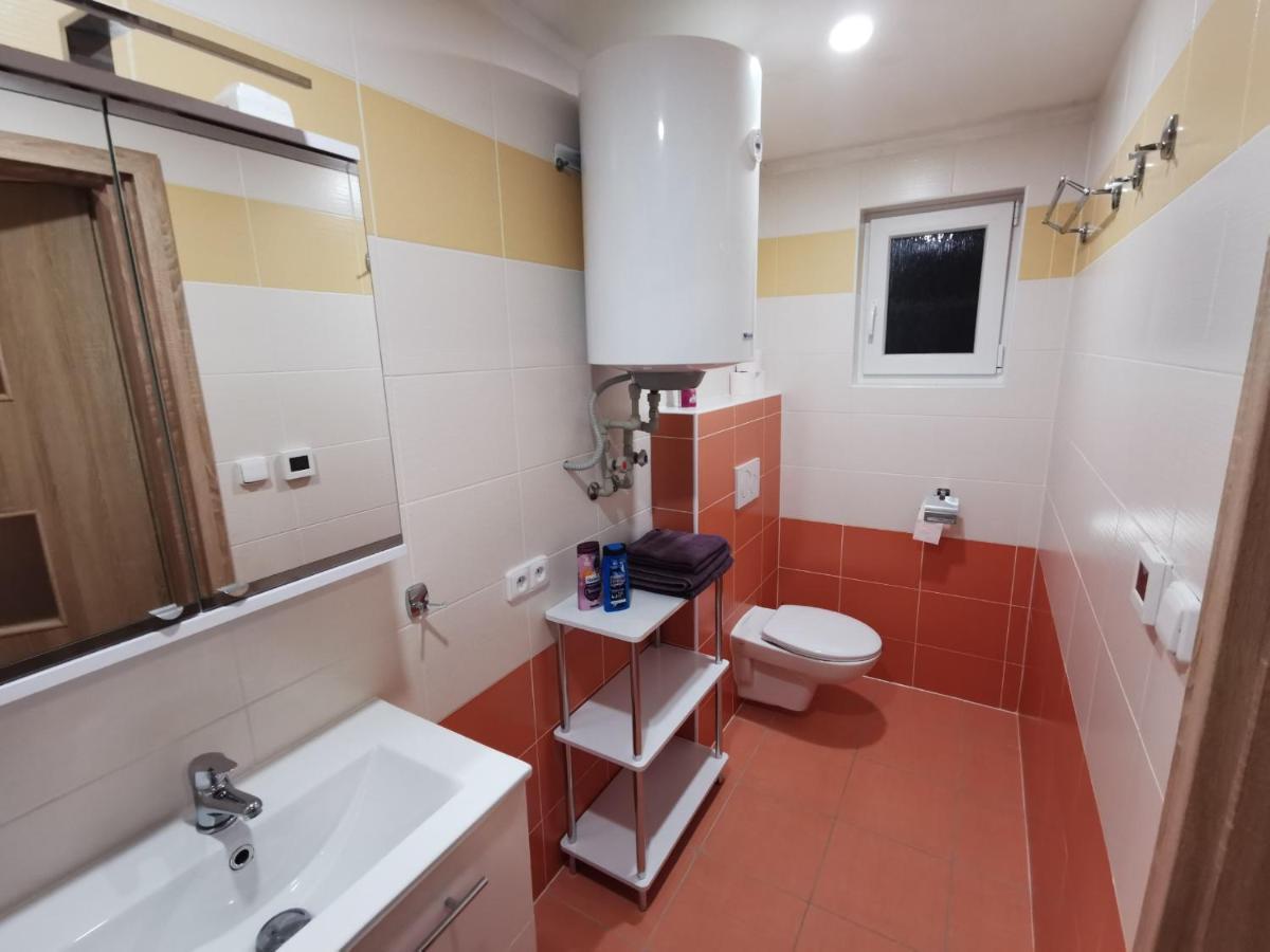Apartmany Svitkov 79 باردوبيتسه المظهر الخارجي الصورة