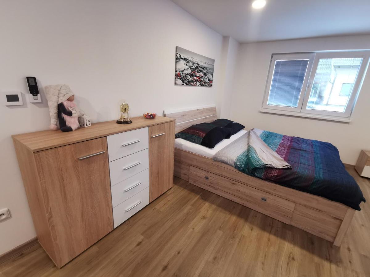 Apartmany Svitkov 79 باردوبيتسه المظهر الخارجي الصورة