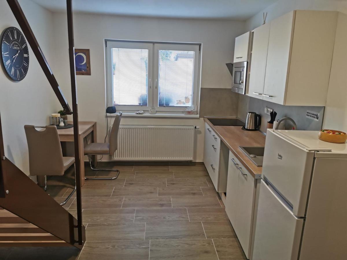 Apartmany Svitkov 79 باردوبيتسه المظهر الخارجي الصورة