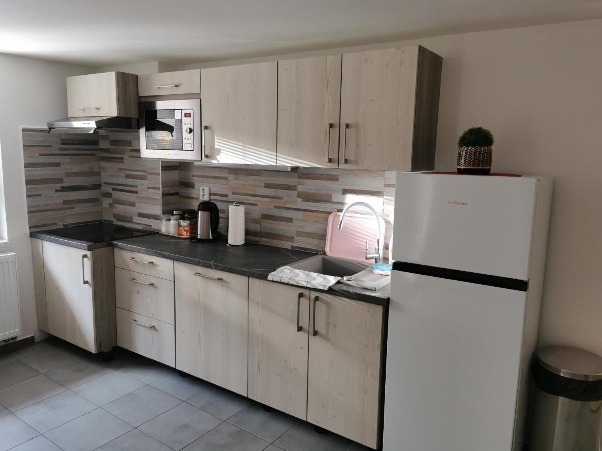 Apartmany Svitkov 79 باردوبيتسه المظهر الخارجي الصورة